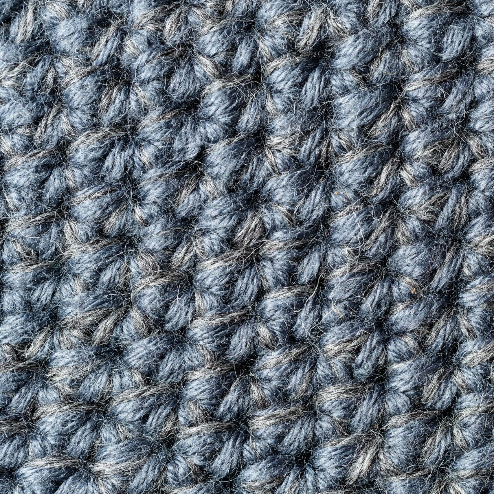 Crochet wool sample_charcoal grey